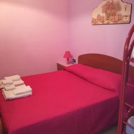 Couette-café Rosa Maria 2*